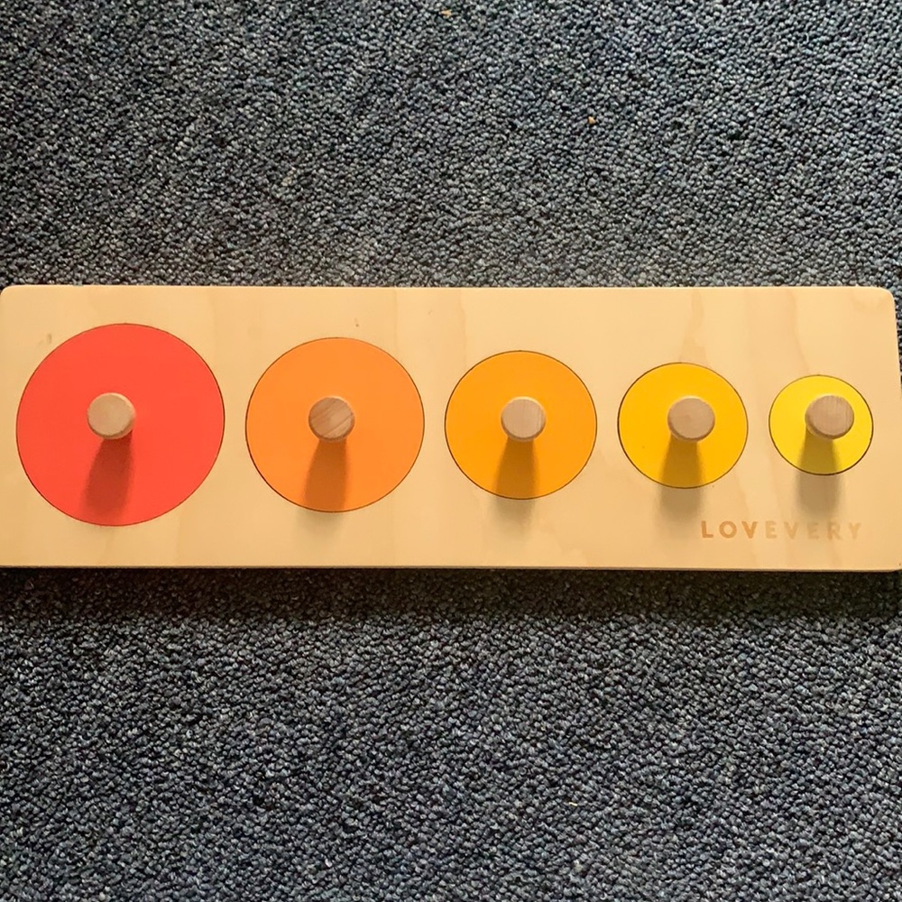 Lovevery Montessori Puzzle